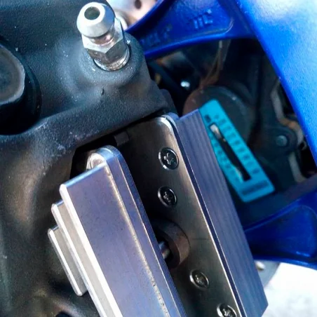 Disipador / Enfriador de pastillas de freno YAMAHA R1/M 15-18