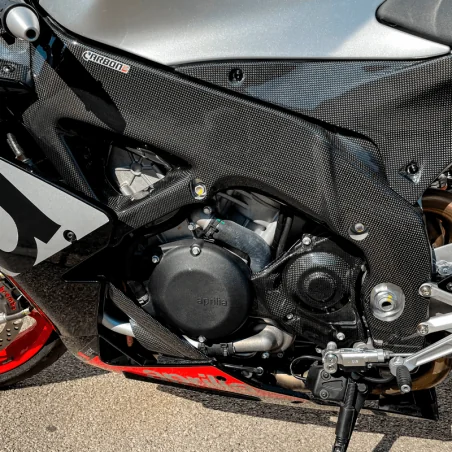 copy of Protector Basculante de fibra de carbono YAMAHA R1 2015-2020