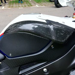 CARBON 2 RACE Protectores / Deslizadores de Depósito Carbono BMW S 1000RR 2009-2014 2