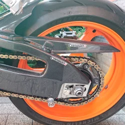 copy of Protector Basculante de fibra de carbono YAMAHA R1 2015-2020
