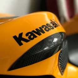 CARBON 2 RACE Deslizadores de Depósito Carbono KAWASAKI ZX-10R 2004-2007 2
