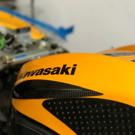 CARBON 2 RACE Deslizadores de Depósito Carbono KAWASAKI ZX-10R 2004-2007