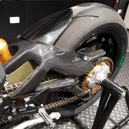 copy of Protector Basculante de fibra de carbono YAMAHA R1 2015-2020