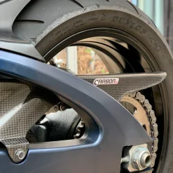 copy of Protector Basculante de fibra de carbono YAMAHA R1 2015-2020 2