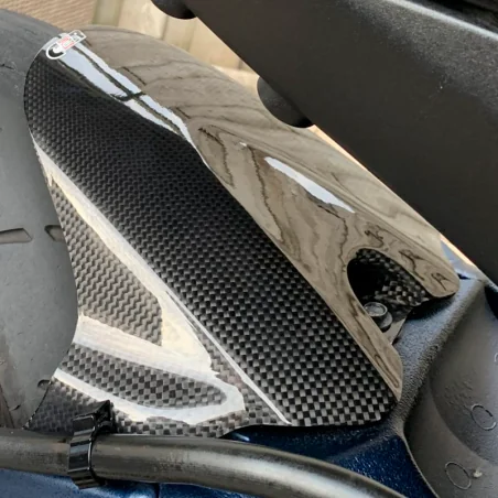 copy of Protector Basculante de fibra de carbono YAMAHA R1 2015-2020