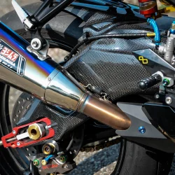 Protectores Basculante Carbono CARBON 2 RACE SUZUKI GSX-R 600 / 750 2011-2021 2