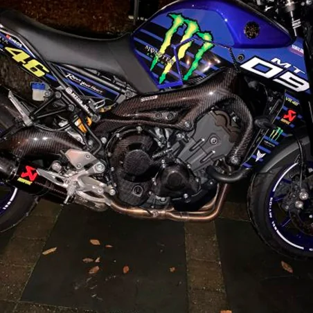 CARBON 2 RACE Protector / Tapa Embrague Carbono YAMAHA MT09 / FZ09 2013-2020