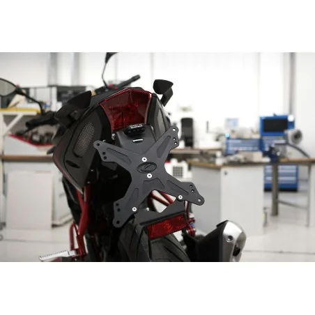 Porta matrícula Benelli BN125 '21 en adelante