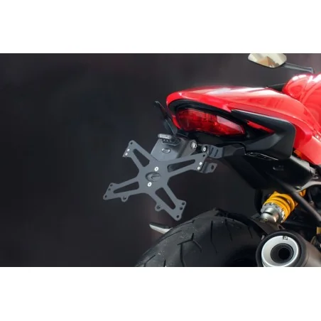 Porta matrícula Ducati Monster 821/Dark/Stripe/1200S Stripe