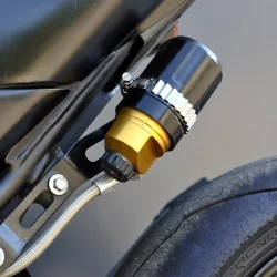 copy of PROTECTOR MELOTTI BOTE LIQUIDO DE FRENOS YAMAHA R3 2015-20 2