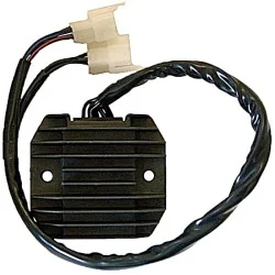 Regulador Japonés SH650-FB - 12V - Trifase - CC - 7 Cables