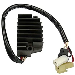Regulador japonés Sun Yamaha V-Max SH662-12 - 12V - trifaase - C.C. - 5 cables