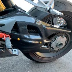 copy of Protector Basculante de fibra de carbono YAMAHA R1 2015-2020 2