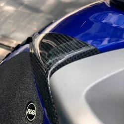 copy of Protector Basculante de fibra de carbono YAMAHA R1 2015-2020 2