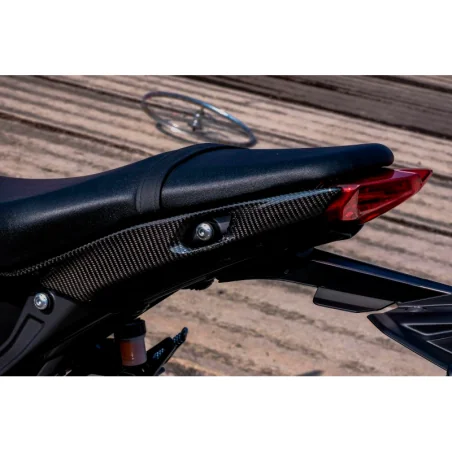 copy of Protector Basculante de fibra de carbono YAMAHA R1 2015-2020