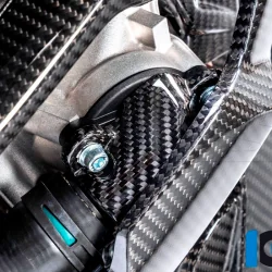 ILMBERGER CARBON TAPA DE BOMBA DE AGUA BMW S 1000RR 2019-2023 REF PUA.041.S119S.K 2