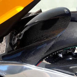 copy of Protector Basculante de fibra de carbono YAMAHA R1 2015-2020 2