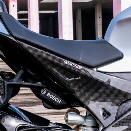 copy of Protector Basculante de fibra de carbono YAMAHA R1 2015-2020