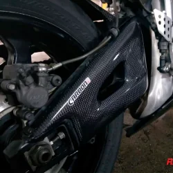 CARBON 2 RACE Protectores de Basculante Carbono CARBON 2 RACE HONDA CBR 600 RR 2007-2019 2