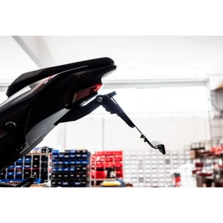 Porta matrícula EVOTECH para Kawasaki Z900 2025-